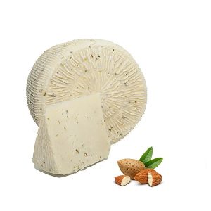 Formaggio-Pecorino-Primo-Sale-con-Mandorle