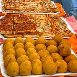 Ricette Tradizionali di Piatti Siciliani e della Valle del Belìce gli Arancini di Riso Ricette Tradizionali di Piatti Siciliani e della Valle del Belìce gli Arancini di Riso